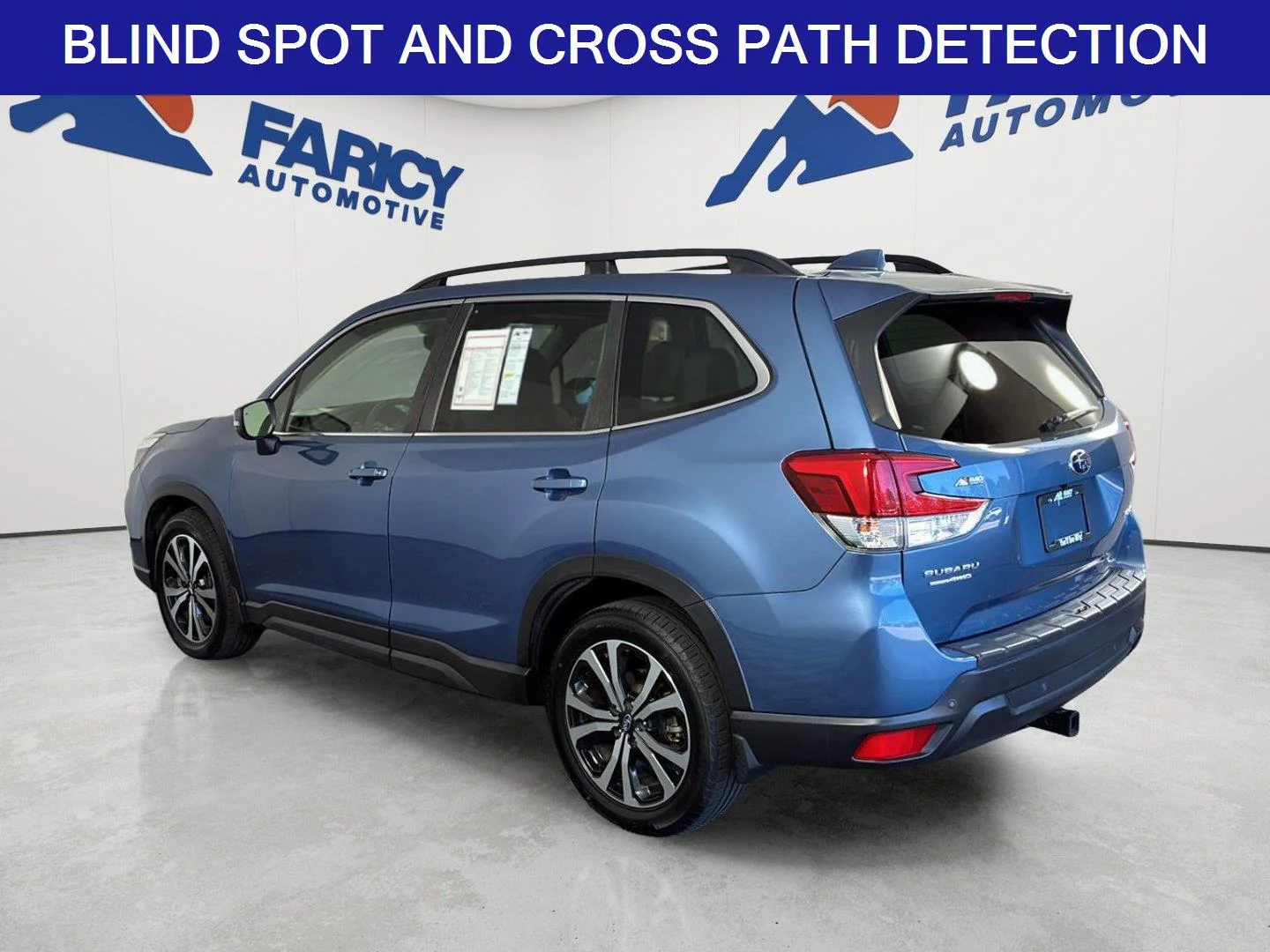 Used 2019 Horizon Blue Pearl Subaru Limited image 7