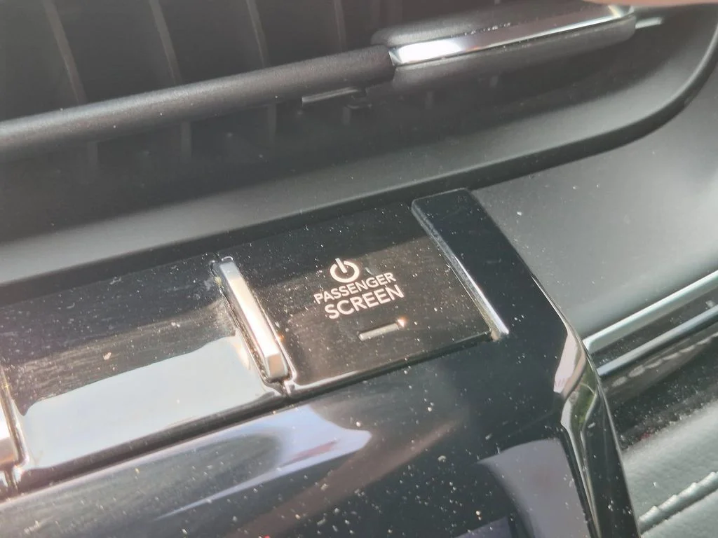 Used 2023 Black Jeep 4xe image 22