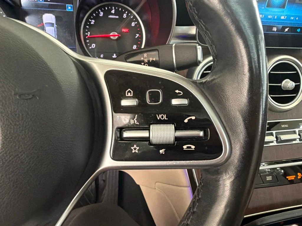 Used 2020 Black Mercedes-Benz GLC 300 image 58