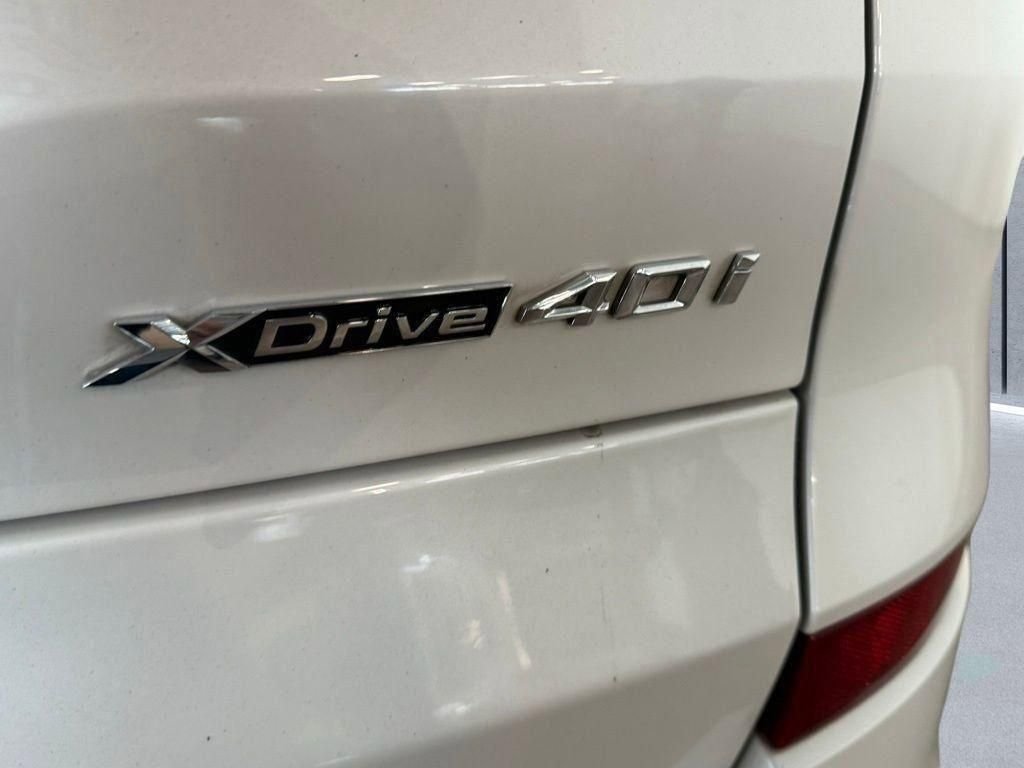 Used 2022 White BMW xDrive40i image 18