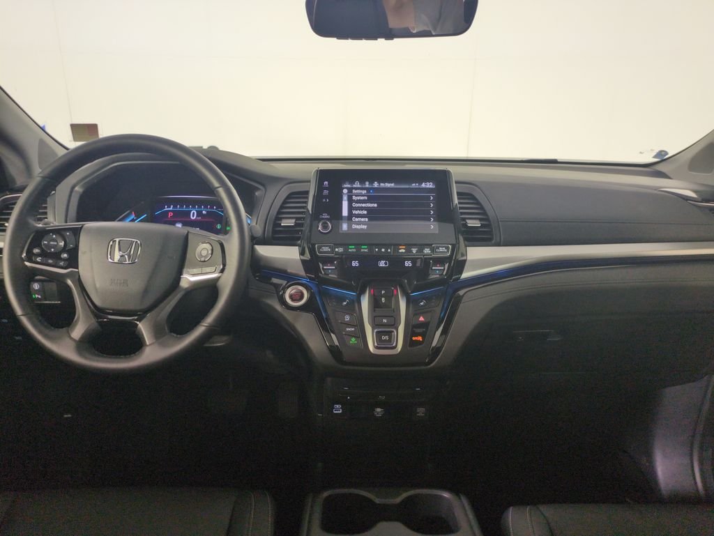 Certified Used 2024 Modern Steel Metallic Honda Touring image 16