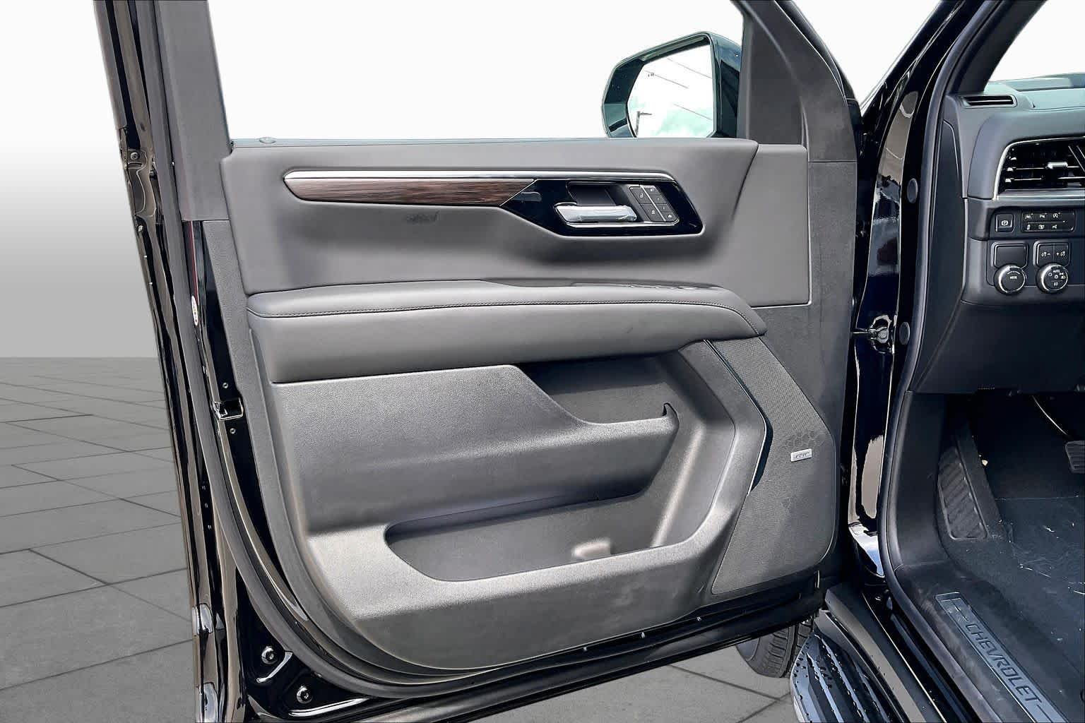 2026 Chevrolet Tahoe LT - Photo 11