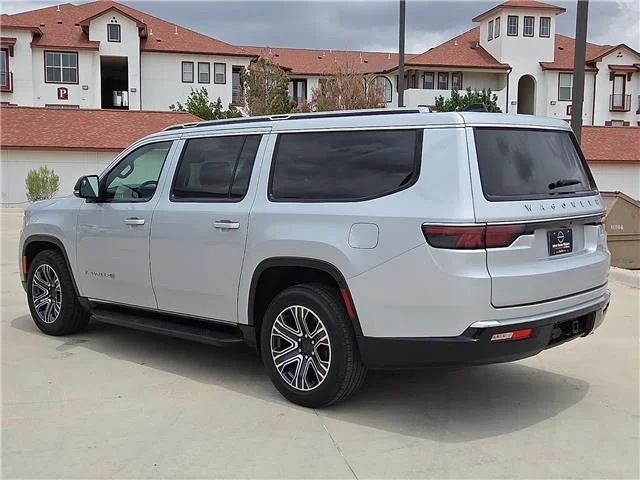 Used 2024 Silver Zynith Jeep Series II 4x2 image 2