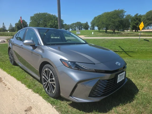 2025 Toyota Camry XLE