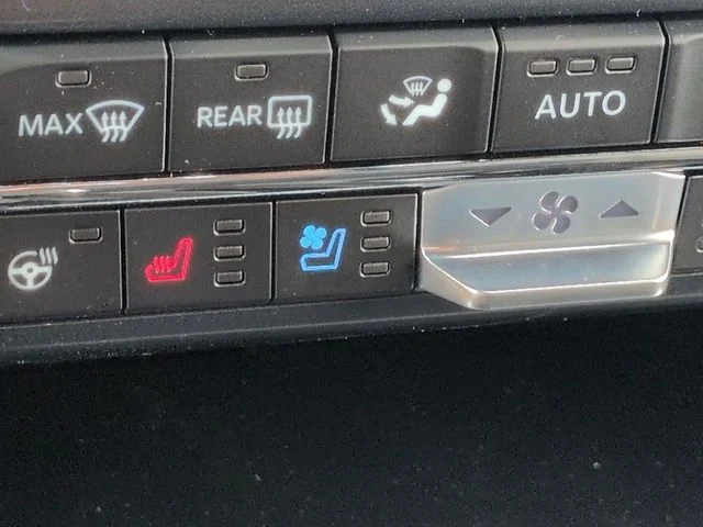 New 2026 Marsh Gray Ford Lariat® image 22