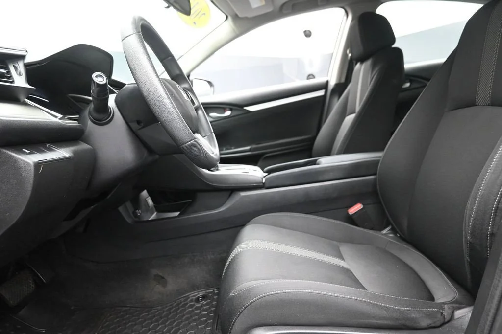 Used 2016 Silver Honda EX-T image 16