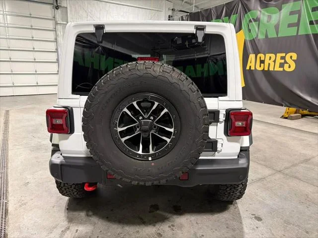 New 2026 Bright White Clear-Coat Exterior Paint Jeep Rubicon X image 7