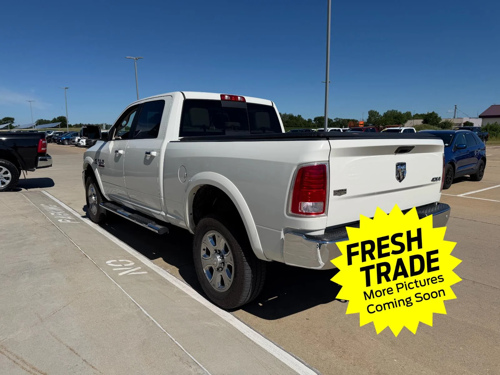 Used 2017  RAM  image 3