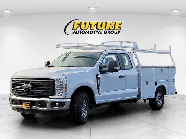 New 2026 Oxford White Ford F-250® XL image 77