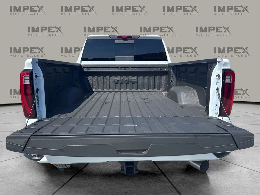 Used 2026 White GMC Denali Ultimate image 33