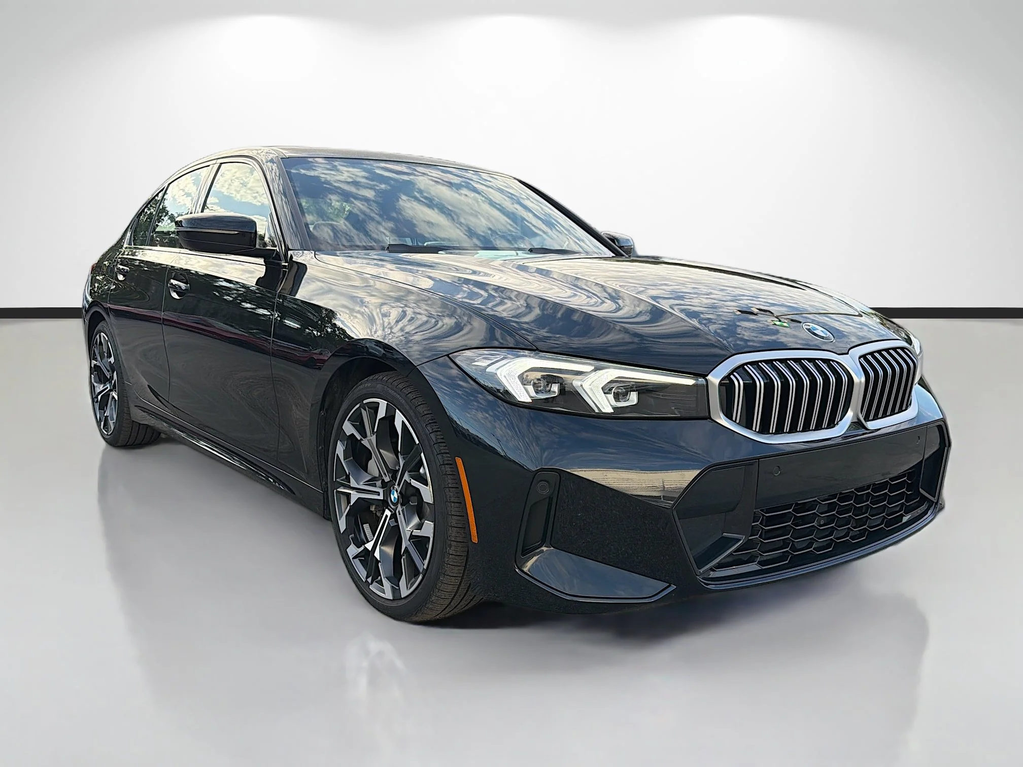 Used 2025 Black Sapphire Metallic BMW 330i image 1