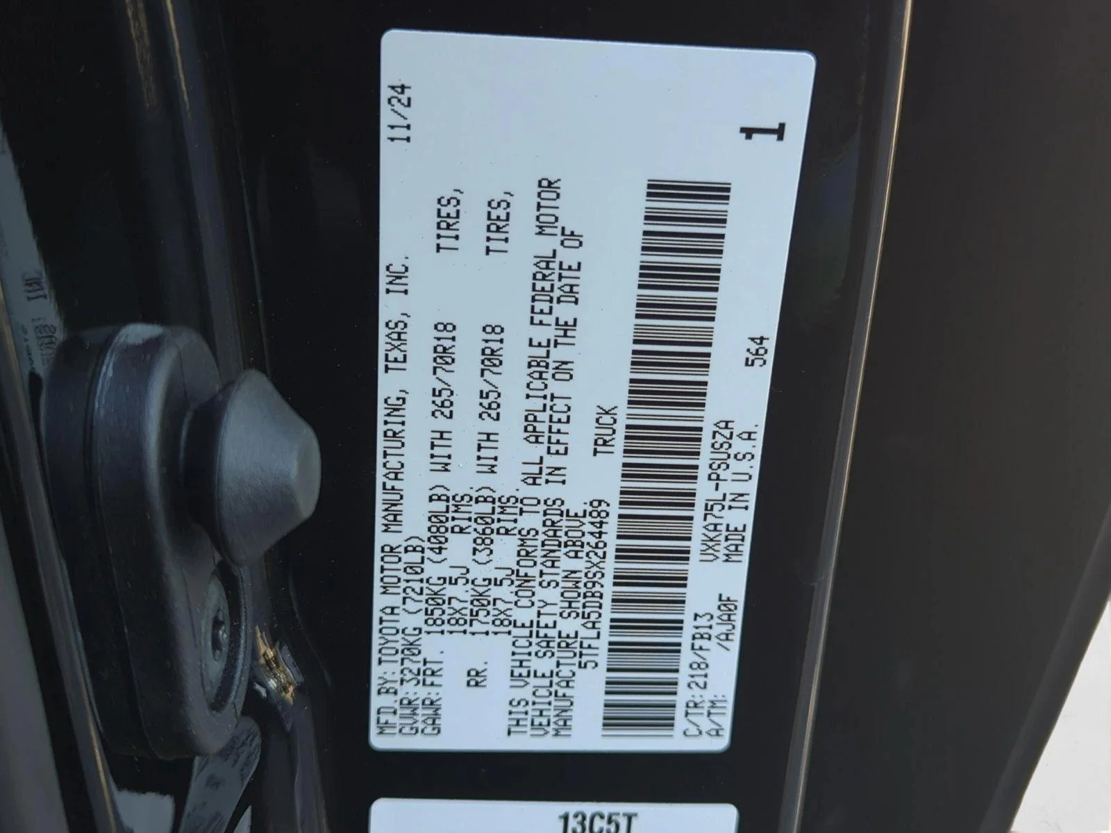 Used 2025 Midnight Black Toyota SR5 image 18