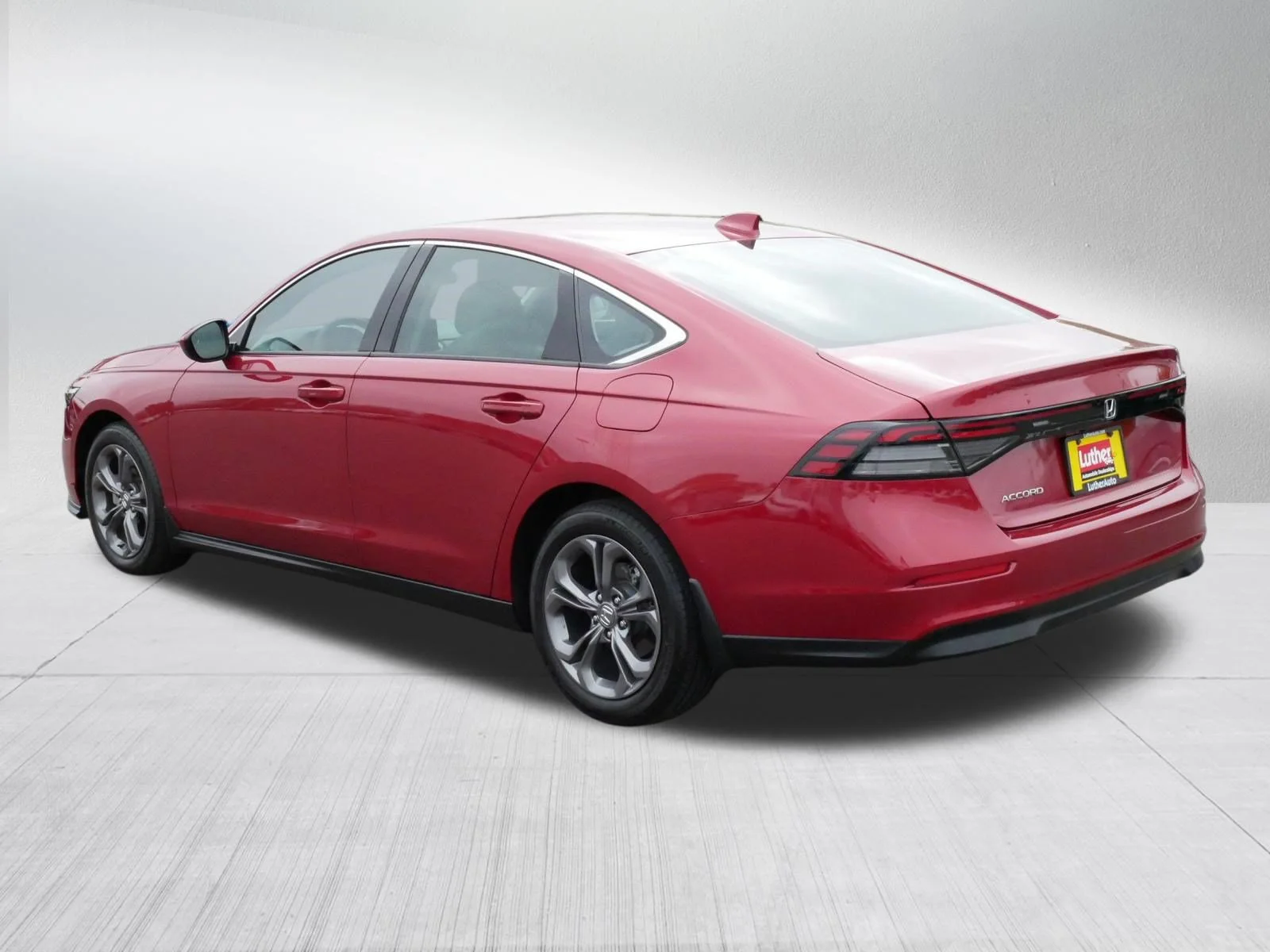 2023 Honda Accord EX - Photo 6