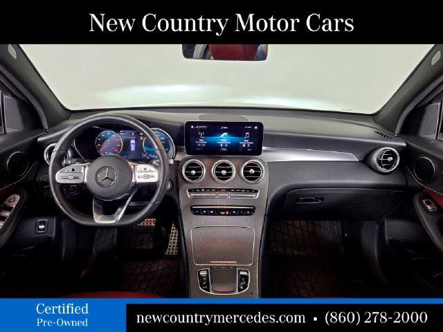Used 2022  Mercedes-Benz GLC 300 image 21