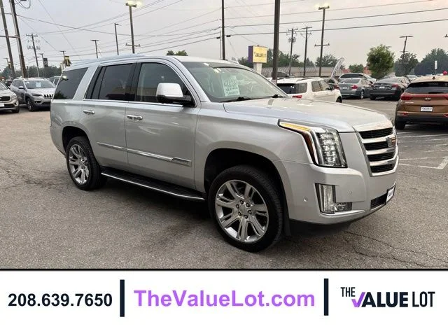 Used 2017 Silver Cadillac Luxury image 2
