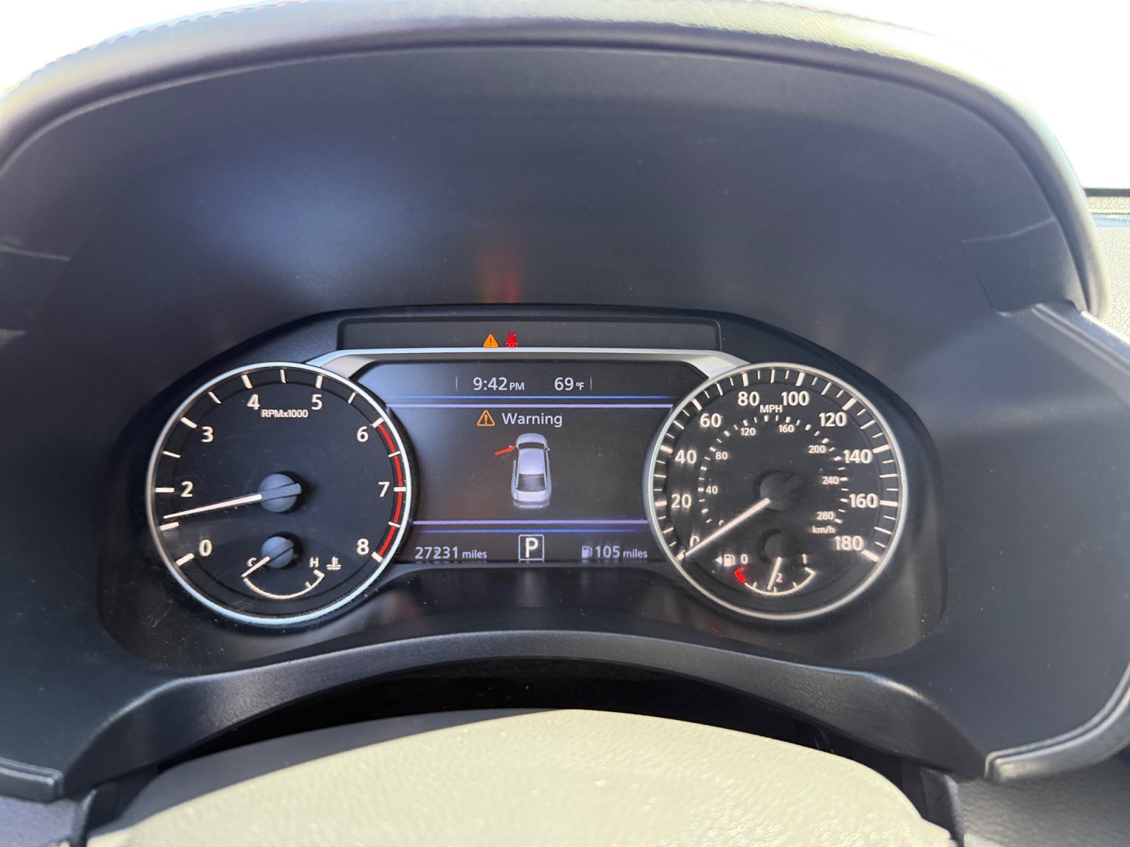 Used 2022 Pearl White Tricoat NISSAN 2.0 SR image 11