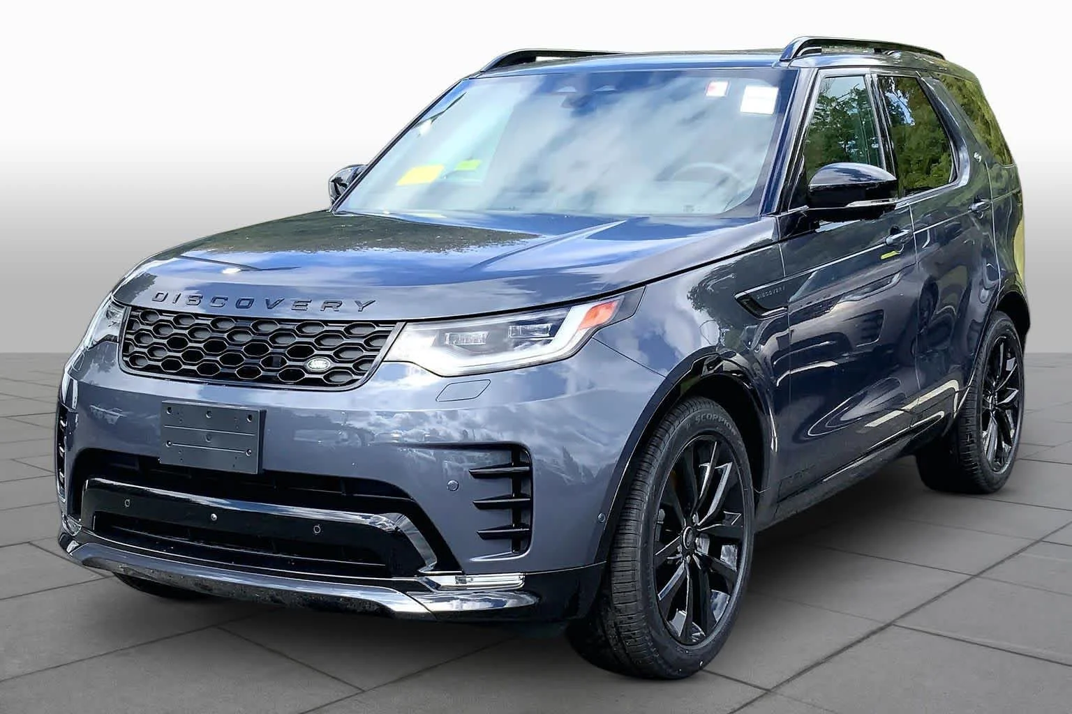 2026 Land Rover Discovery Dynamic SE