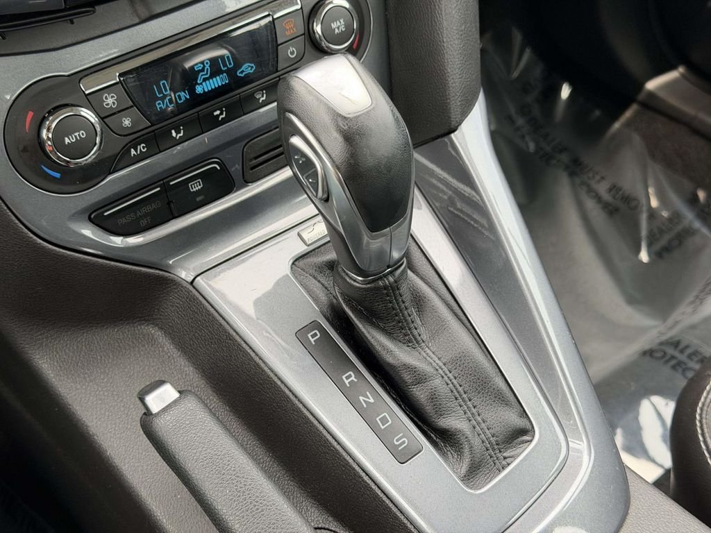 Used 2014 Gray Ford Titanium image 25