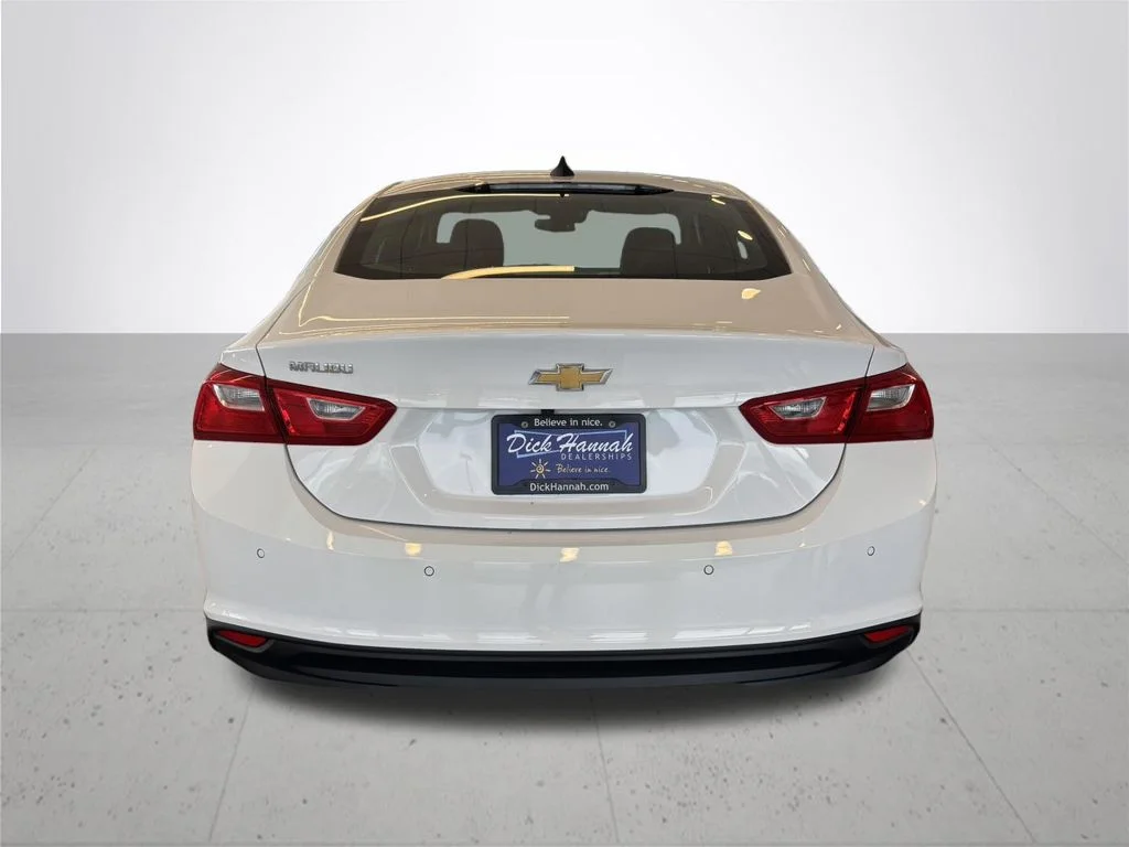 Used 2020 White Chevrolet LS image 8