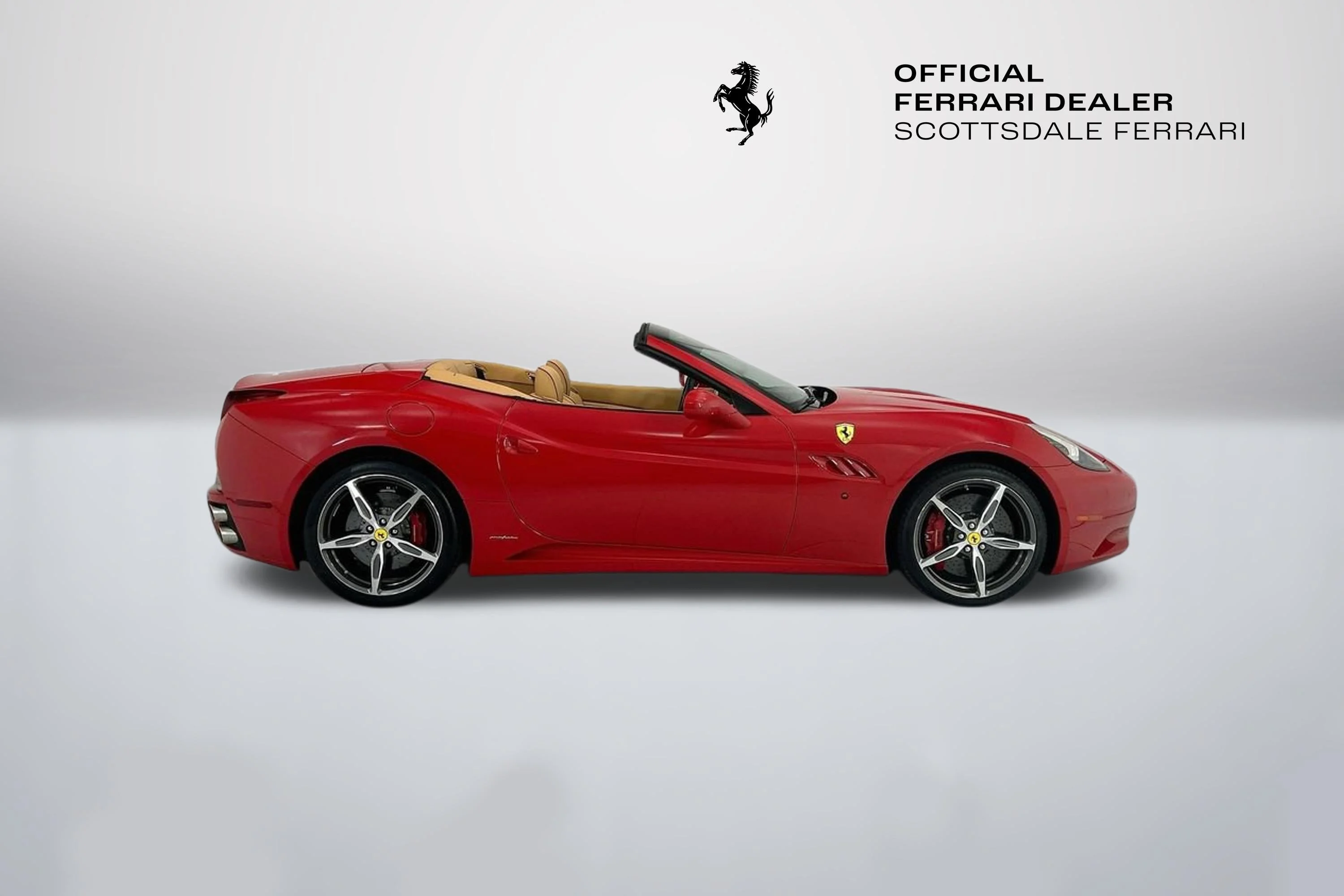 Used 2014 Rosso Corsa Ferrari Base image 4