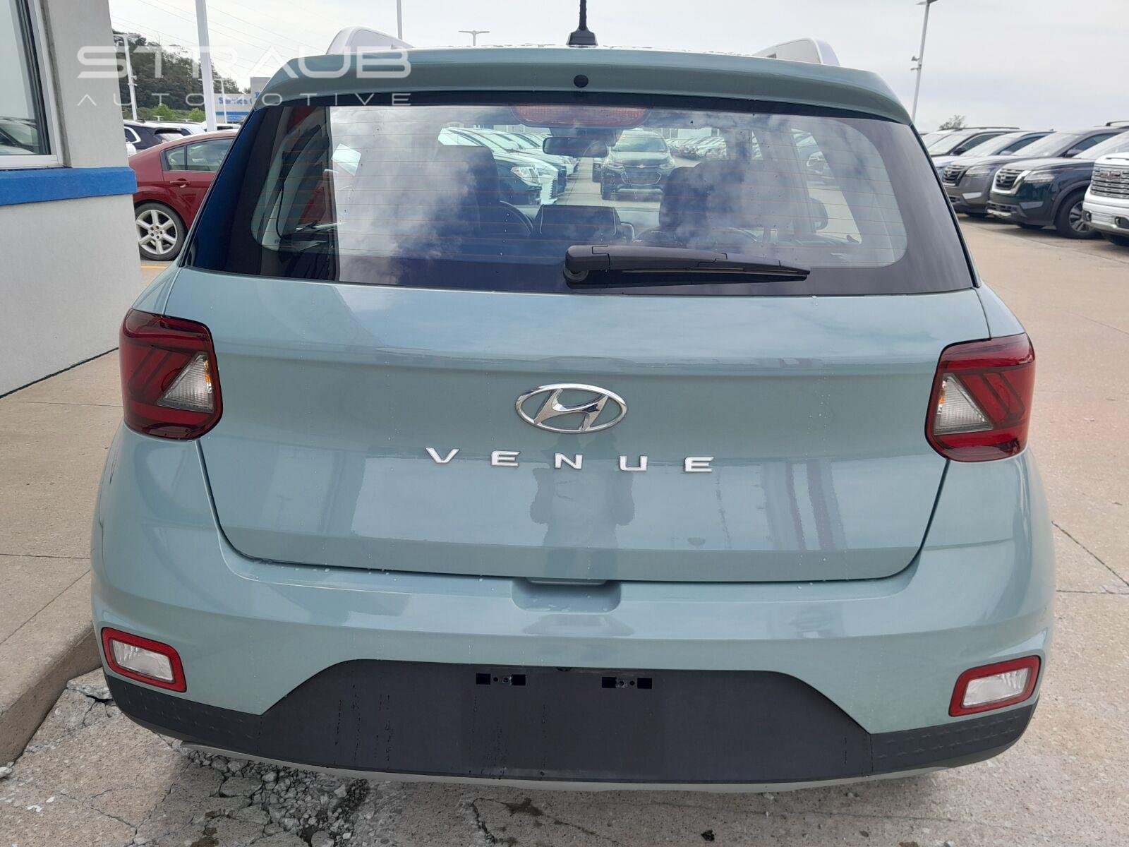 Certified Used 2025 Mirage Green Hyundai Limited image 6