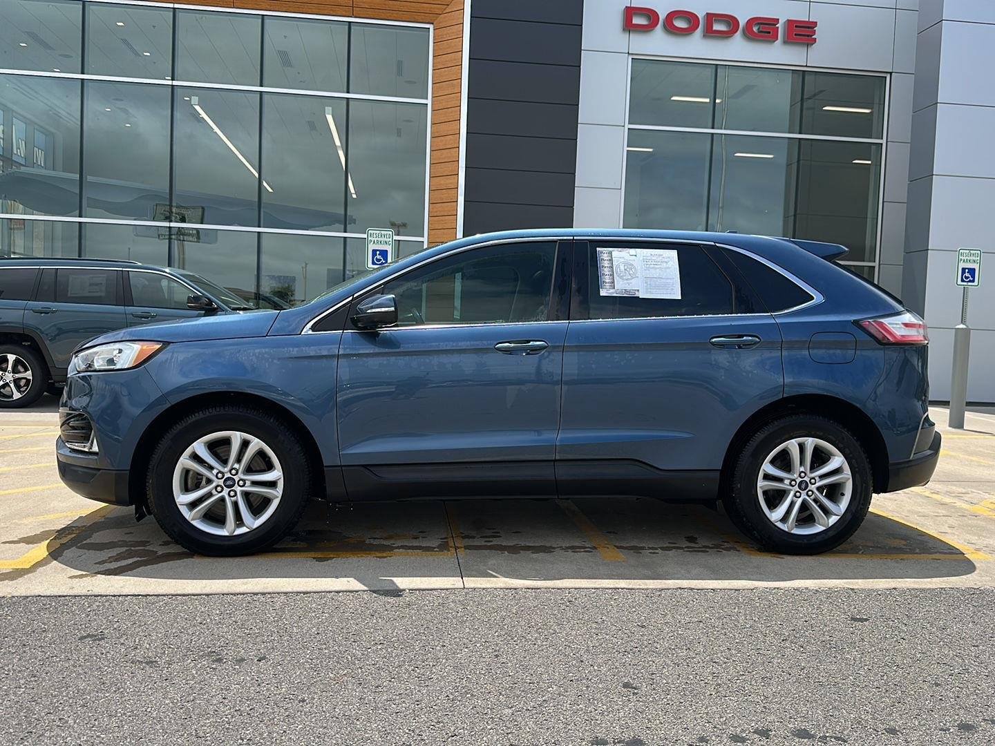 Used 2019 Blue Metallic Ford SEL image 2