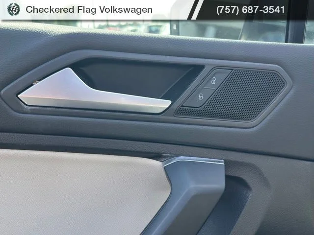 Used 2019 Platinum Gray Metallic Volkswagen 2.0T SEL 4Motion image 18