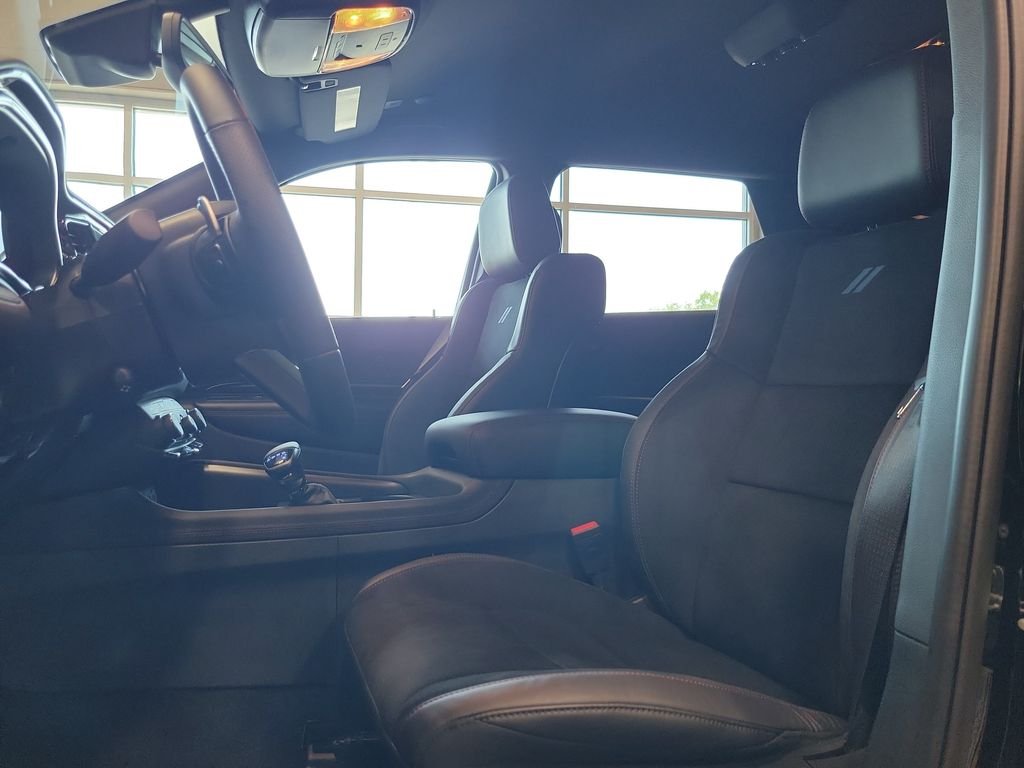 New 2026 Diamond Black Clear-Coat Exterior Paint Dodge R/T 392 BLACKTOP AWD image 23
