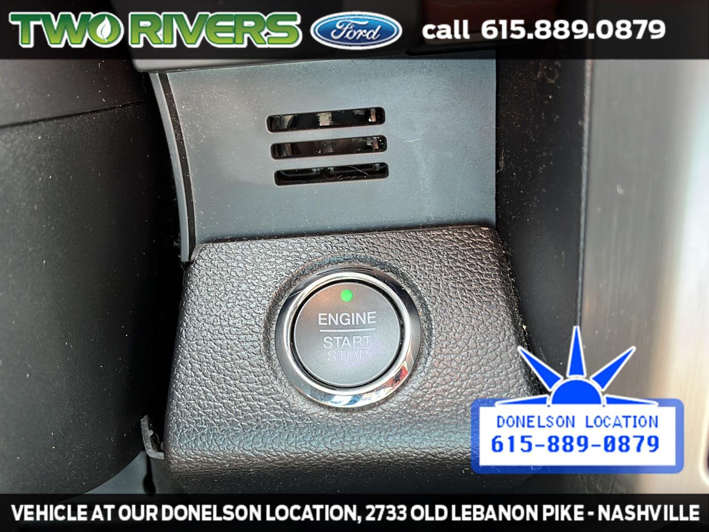 Used 2018 White Platinum Tri-Coat Metallic Ford Platinum image 31