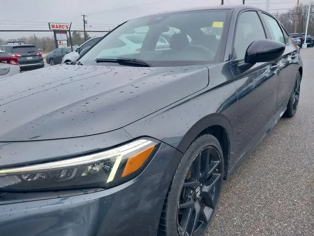 Used 2022 Meteorite Gray Metallic Honda Sport image 27