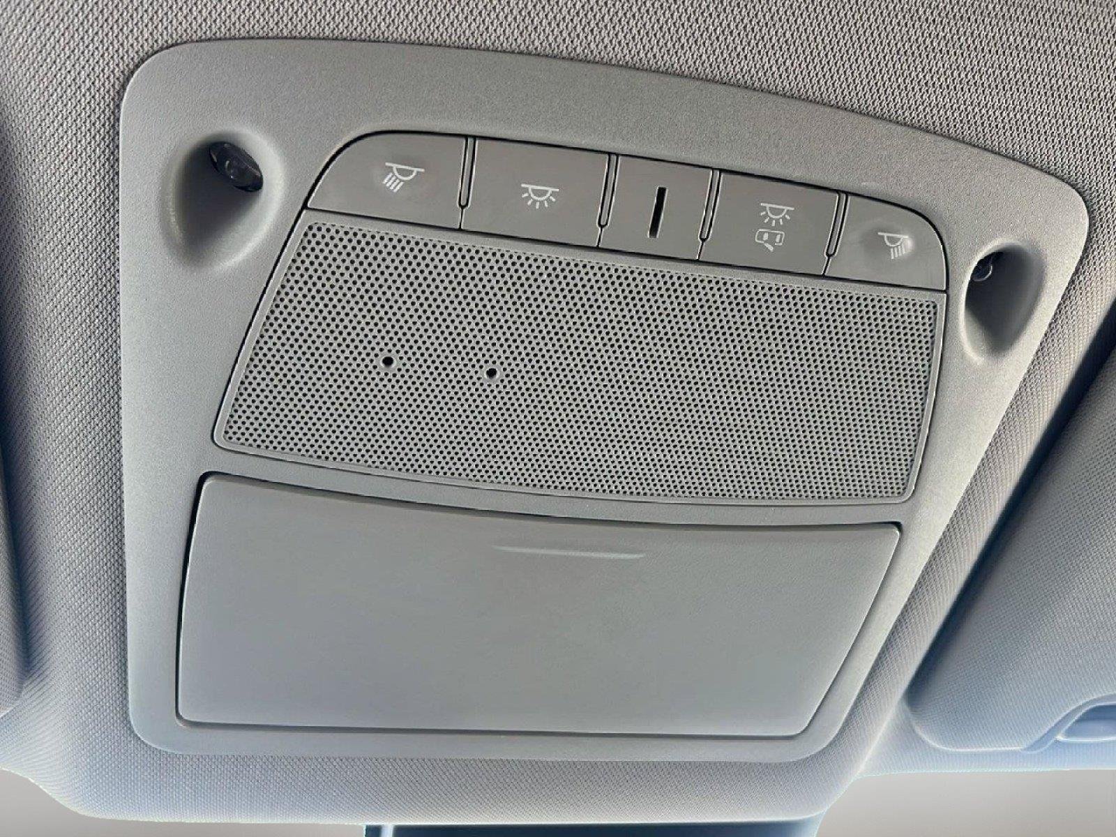 Used 2020 Pearl White Tricoat Nissan SV image 14