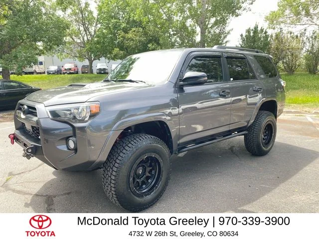 2020 Toyota 4Runner Venture