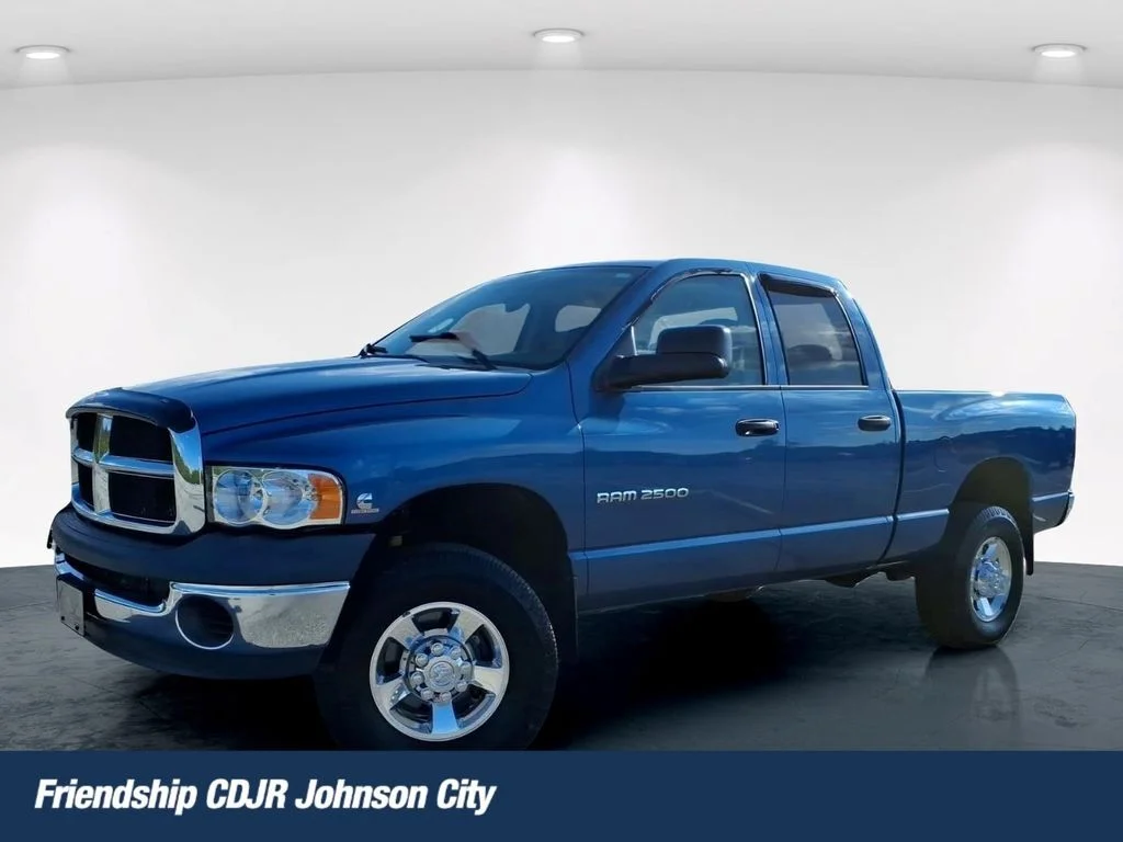 Used 2004 Blue Dodge SLT image 1