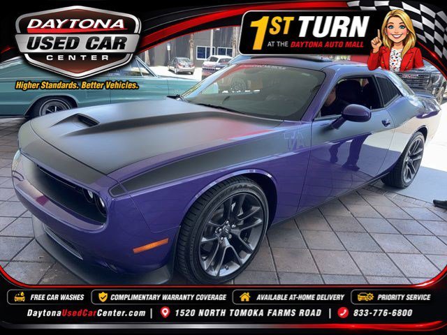 2023 Dodge Challenger R/T's photo