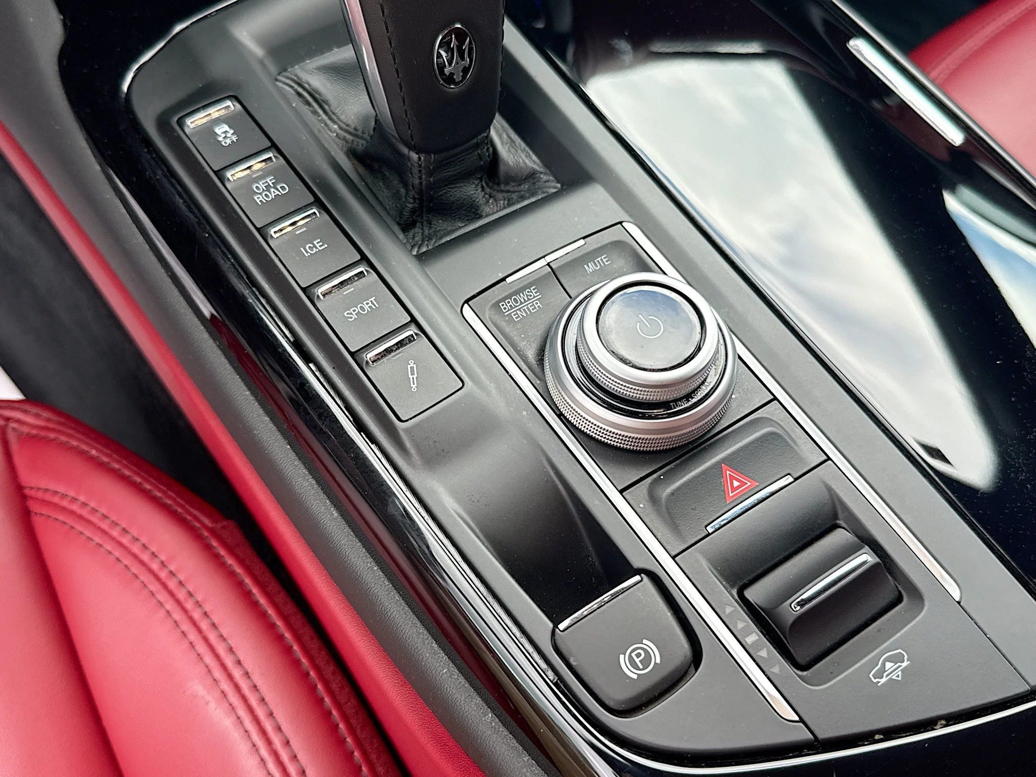 Used 2022 Bianco Maserati GT image 29