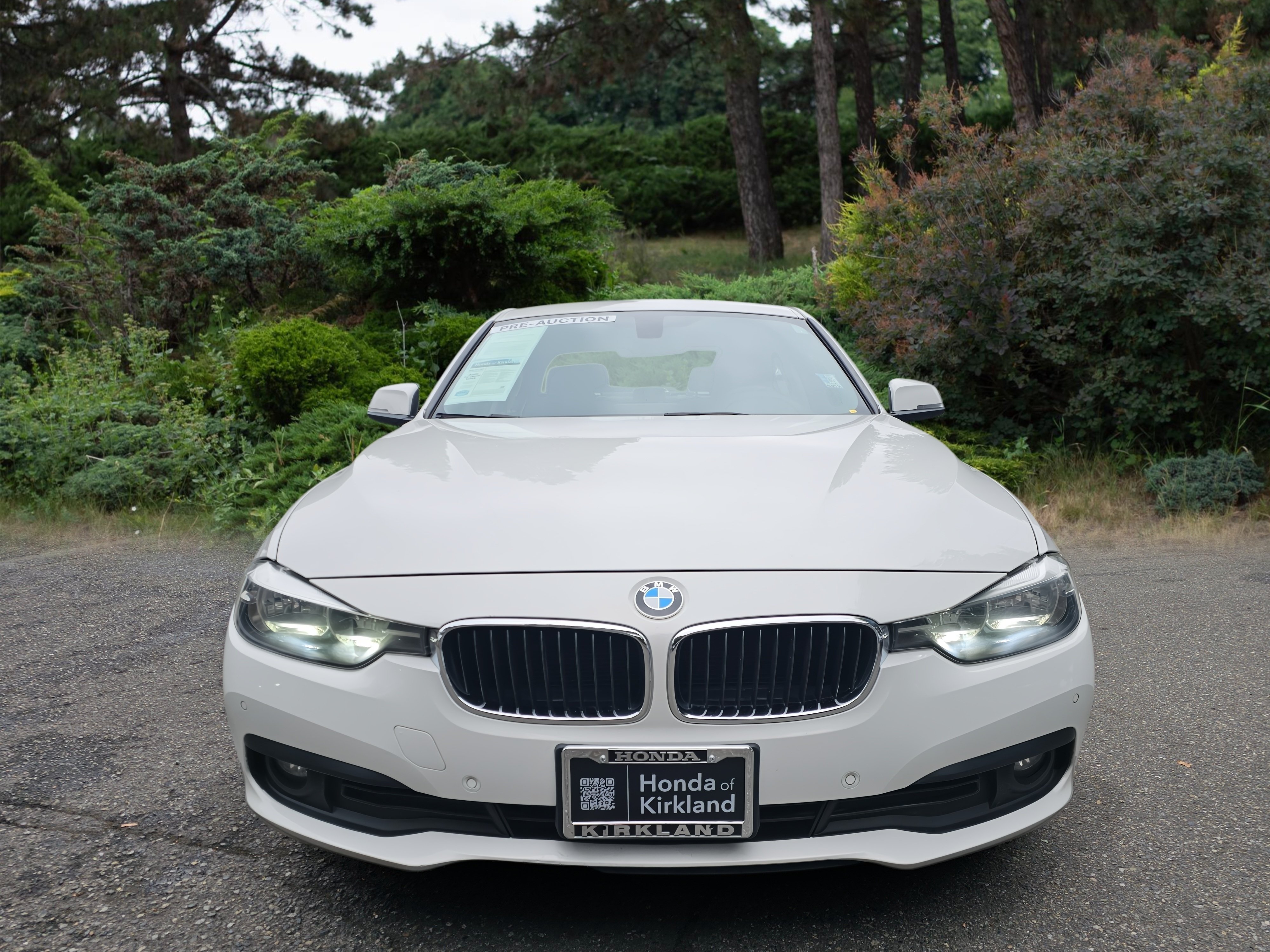 Used 2016 BMW 3 Series 320i with VIN WBA8E5G55GNU20351 for sale in Kirkland, WA