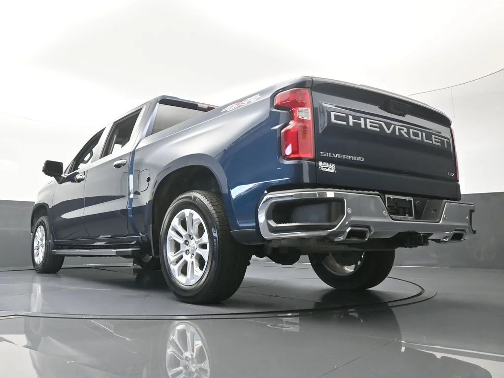 Used 2022 Northsky Blue Metallic Chevrolet LTZ image 64