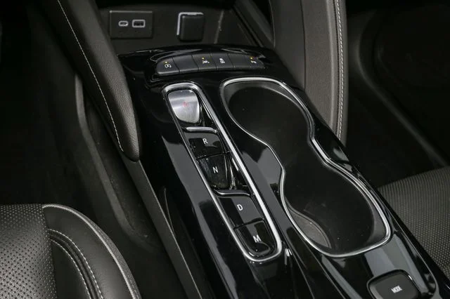 Used 2022 Gray Buick Essence image 27