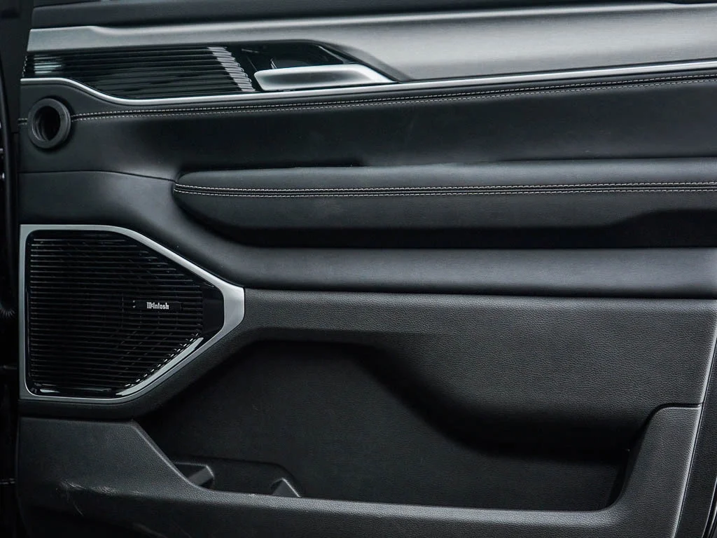 2026 Jeep Grand Wagoneer Limited Reserve - Photo 10