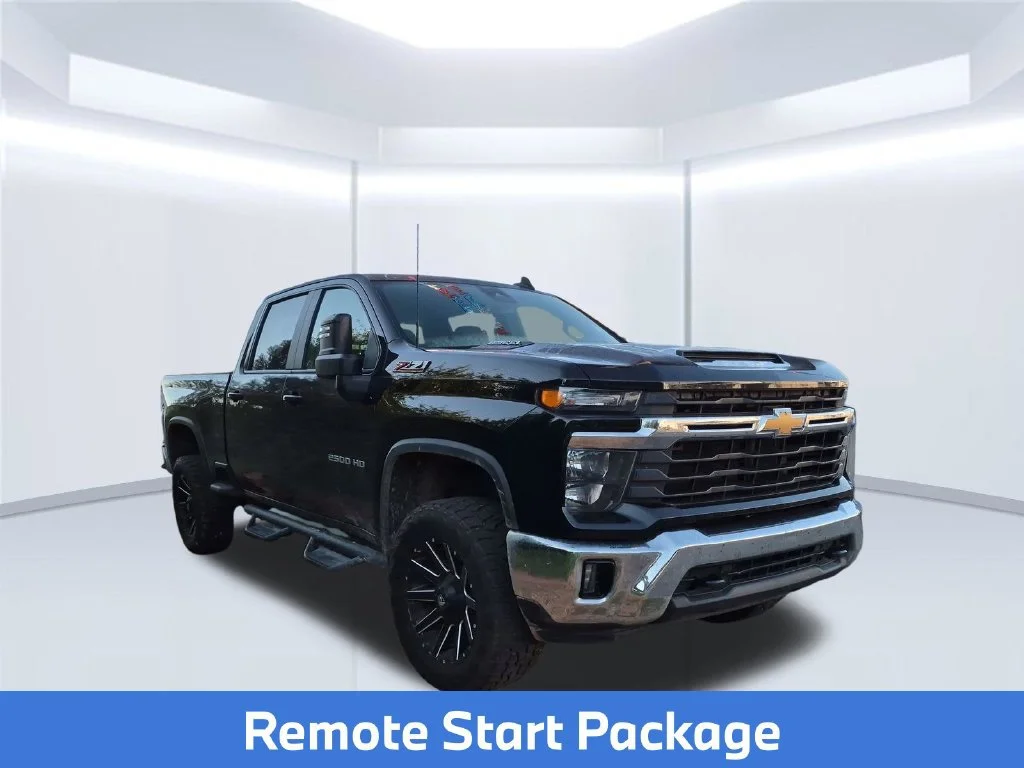 Used 2024 Black Chevrolet LT image 5
