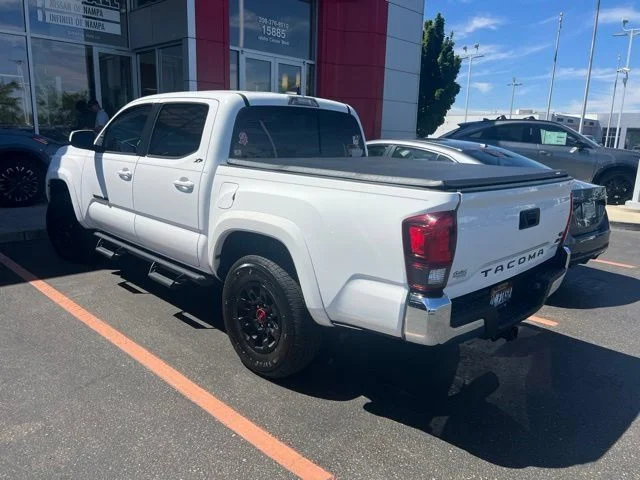 Used 2021 White Toyota SR5 image 3