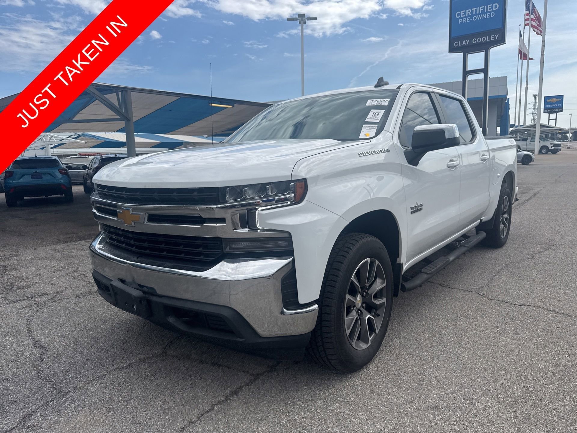 2021 Chevrolet Silverado 1500 LT 4X4 Crew Cab Short Box's photo