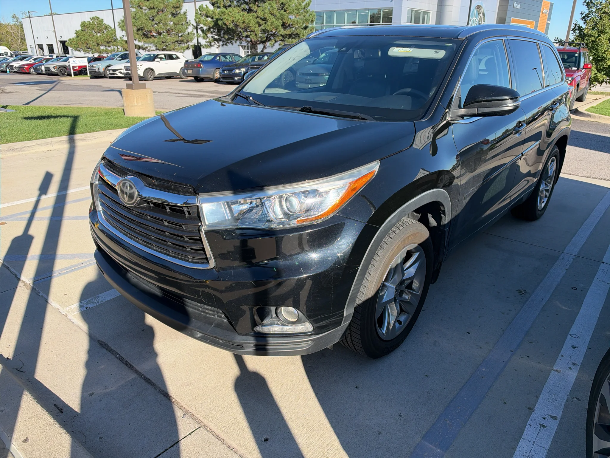 Used 2014 Black Toyota Limited image 1