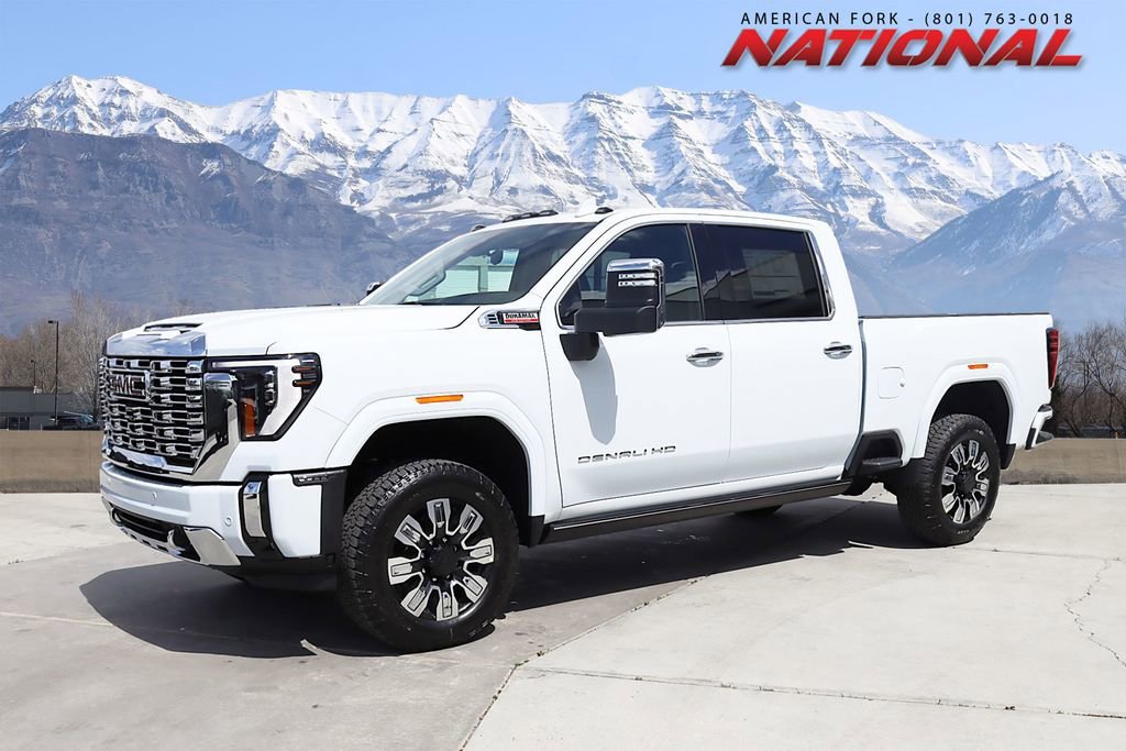 2026 GMC Sierra 4WD Crew Cab Standard Box Denali's photo