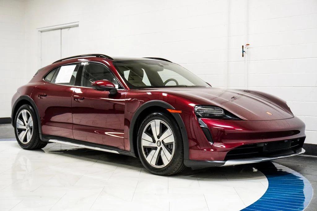 Used 2022 Red Porsche 4 image 5
