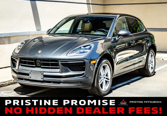 2023 Porsche Macan Base