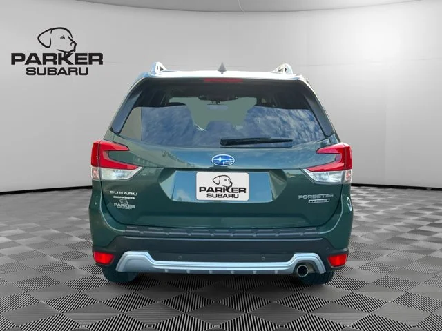Used 2023 Cascade Green Silica Subaru Touring image 4