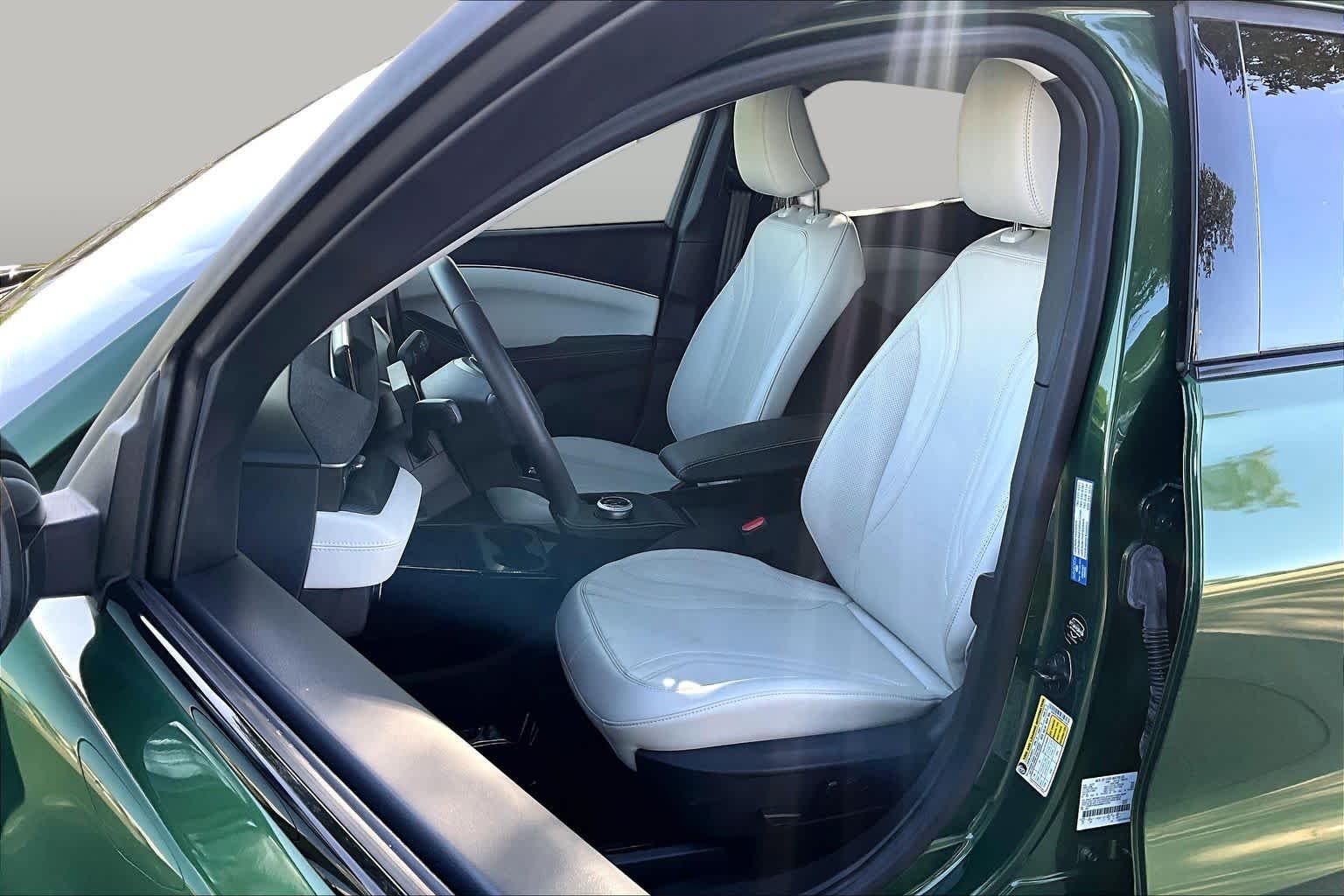 Pre-Owned 2024 Ford Mustang Mach-E Premium