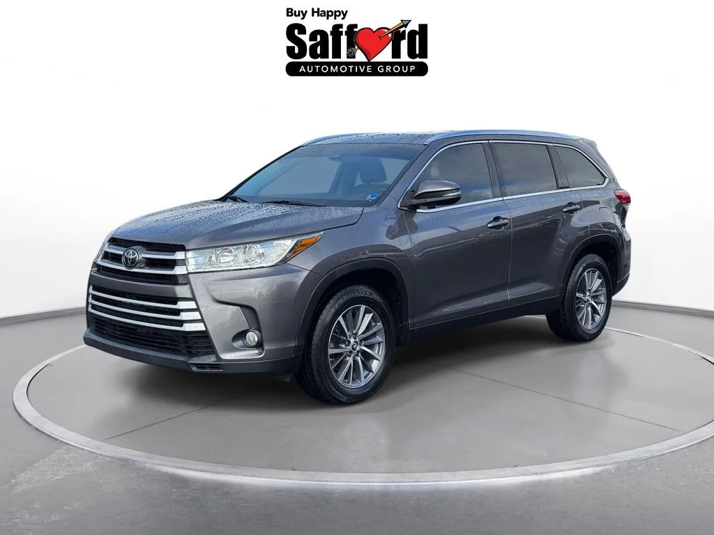 Used 2019 Gray Toyota XLE image 1