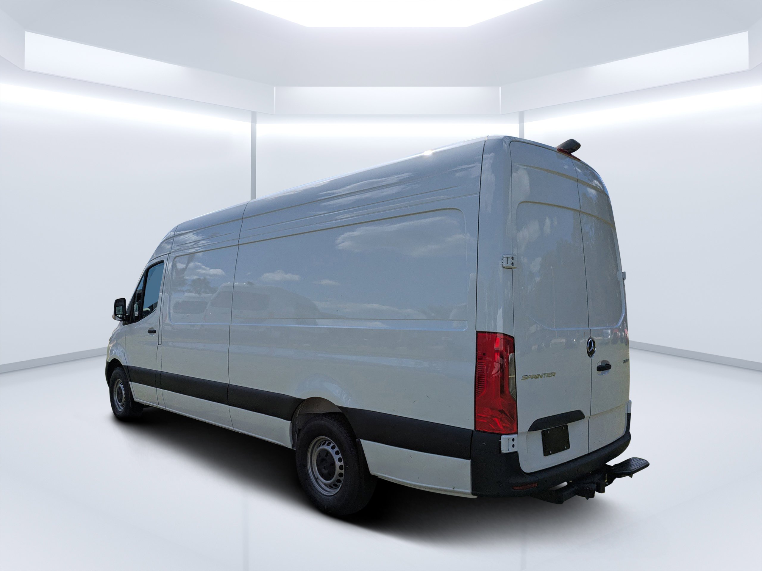 2025 Mercedes-Benz Sprinter Cargo Van Base - Photo 7